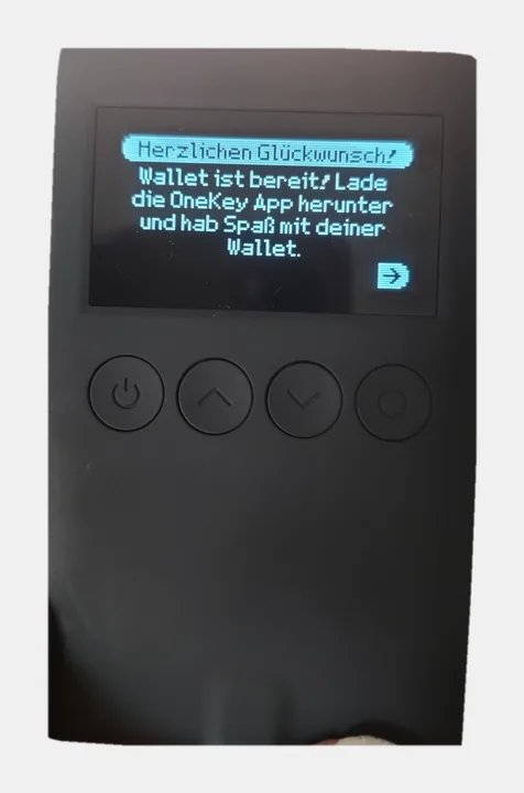 OneKey Classic 1S mit der Meldung „Wallet ist bereit“